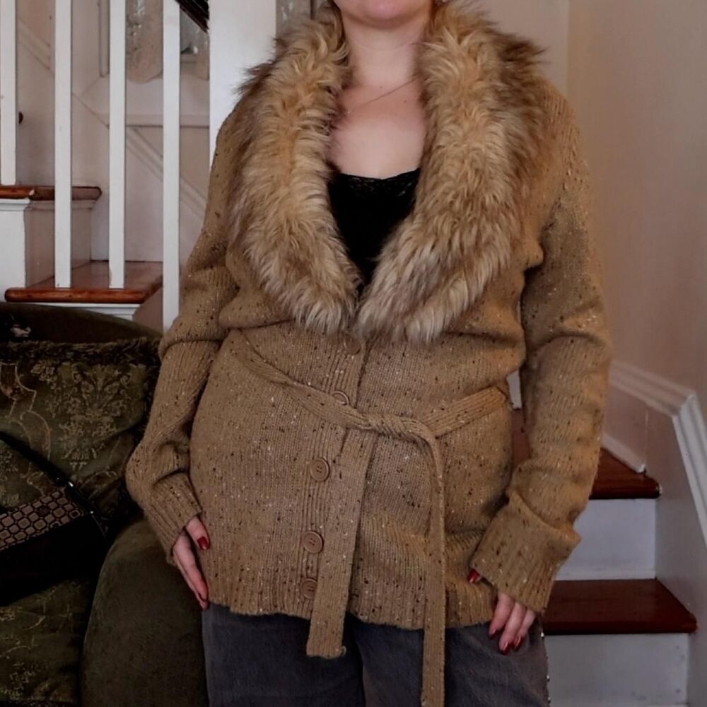 Faux Fur Collar New York & Company Tan Knit Cardigan Large Cozy Tuscan Mom Y2K
